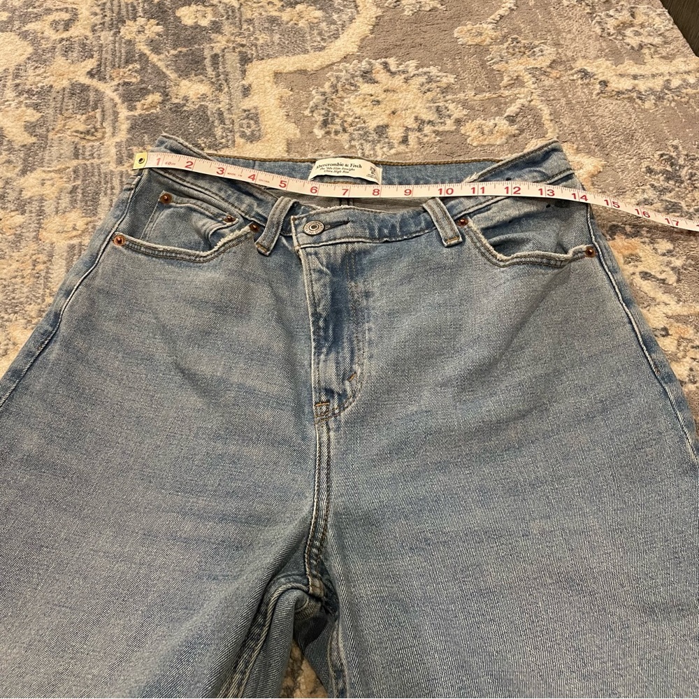 Classic Abercrombie Blue Denim Jeans - Picture 2 of 6